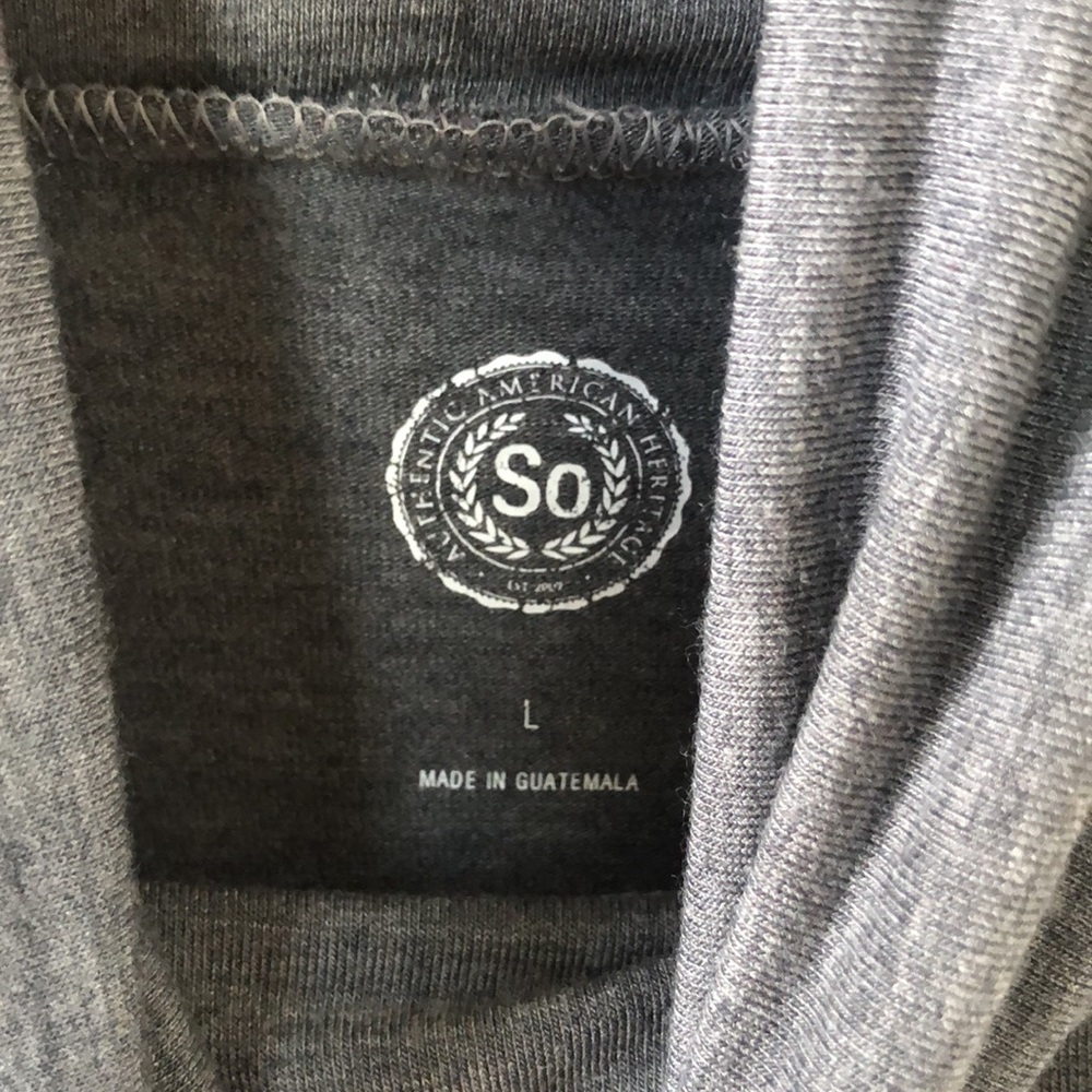 Lightweight Turtleneck - Picture 4 of 4